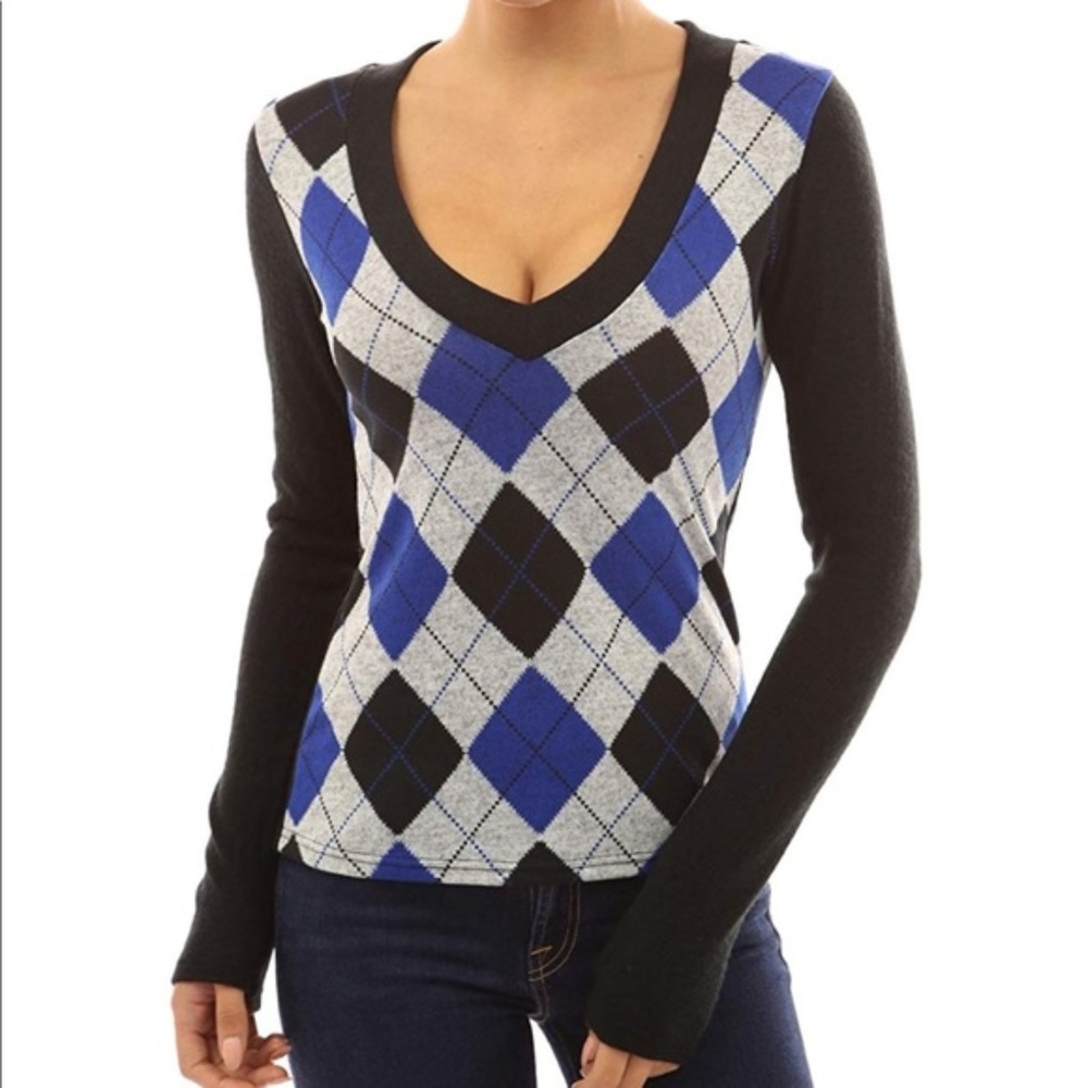 Patty Smart V Neck Checkers Knit Top